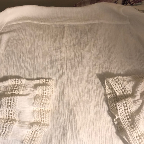 Unique Top - Picture 7 of 8